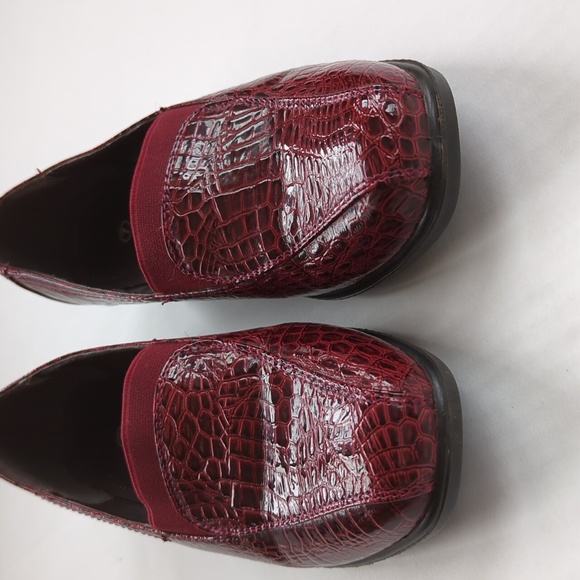 Rasolli Patent Leather Crocodile Print Wedge Slip On Loafer 7 Red - Picture 13 of 16